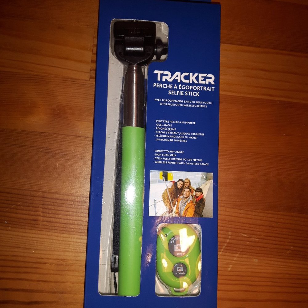 Brand new Selfie Stick *FREE WITH PURCHASE*